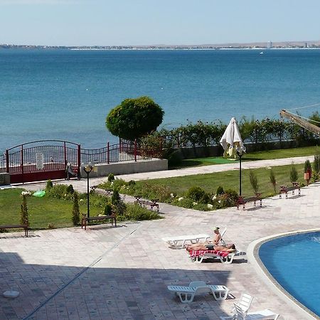 אלניטה Private Apartments In Privilige Fort Beach מראה חיצוני תמונה