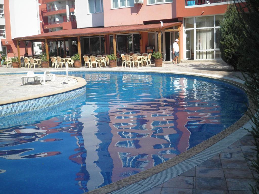 אלניטה Private Apartments In Privilige Fort Beach מראה חיצוני תמונה