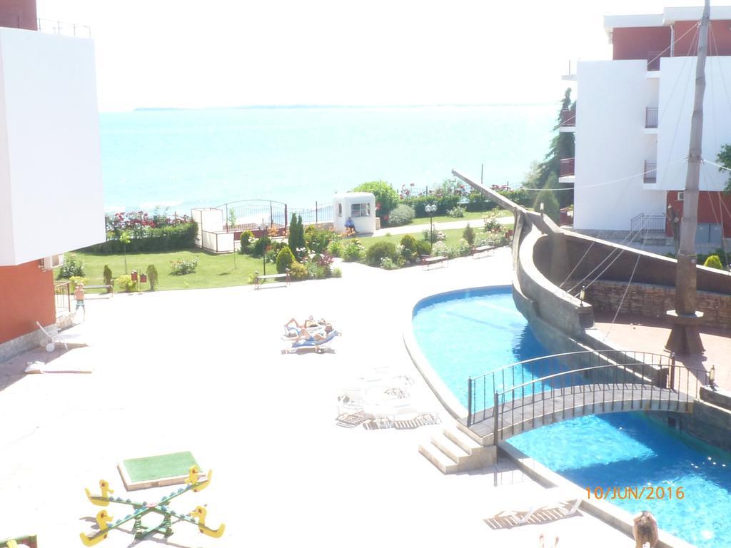 אלניטה Private Apartments In Privilige Fort Beach מראה חיצוני תמונה